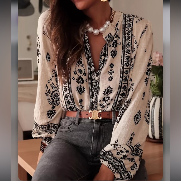 Atzbranding Tops - Boho Floral Long Sleeve Blouse in Cream